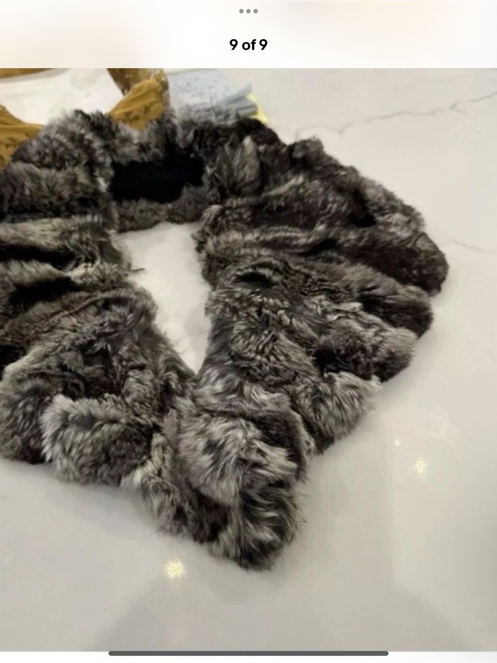 Cinzia Rocca Icons Gray Faux Fur Collar Scarf